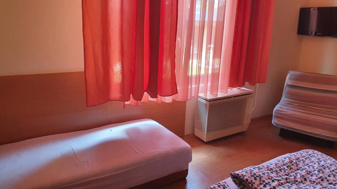 Sunshine Sh Apartmanhaz Apartment Zamardi Ngoại thất bức ảnh