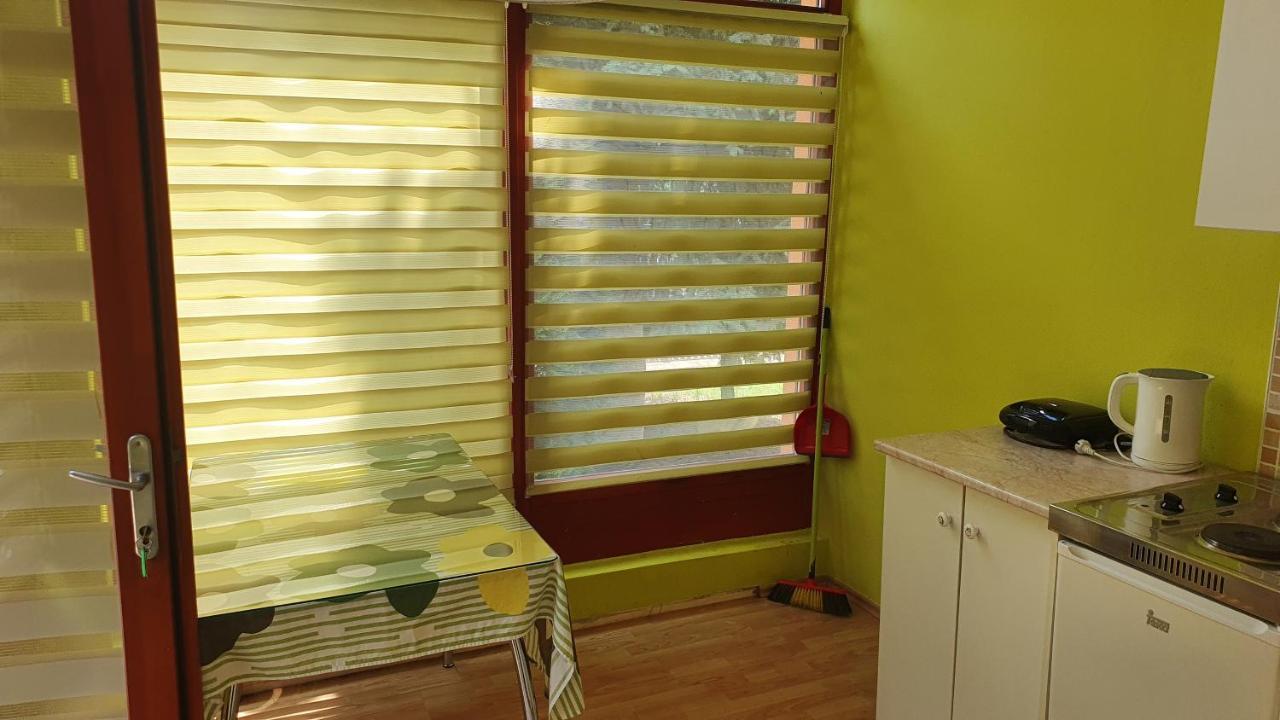 Sunshine Sh Apartmanhaz Apartment Zamardi Ngoại thất bức ảnh